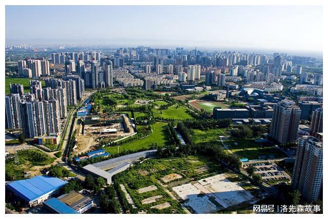 我国城市园林绿化普遍规划不合理(图17)