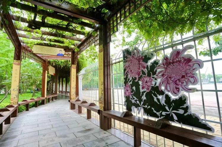 “红色城管”织绣“大美泰安”(图3)